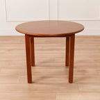 30in x 30in Round Hardwood Table with 22in Legs, Children's Furniture